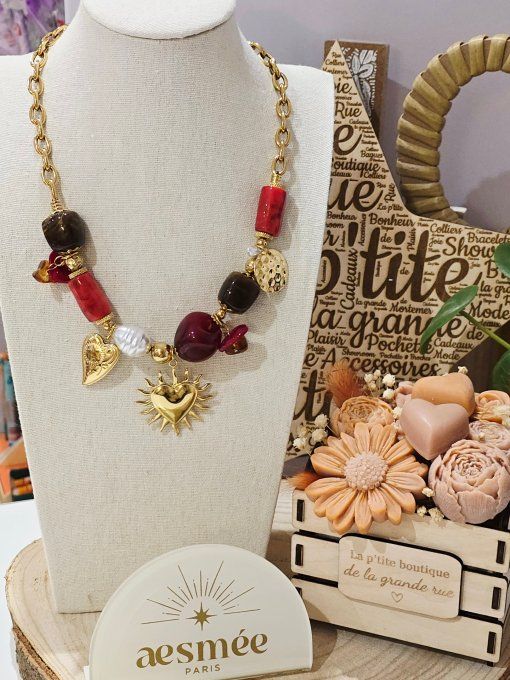COLLIER