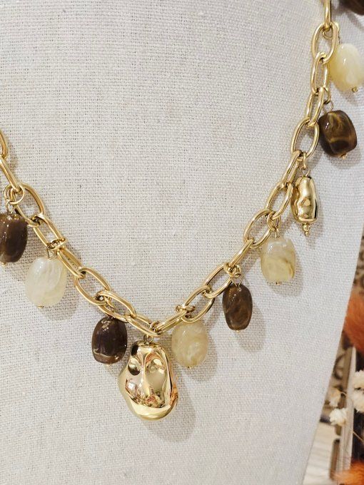 COLLIER