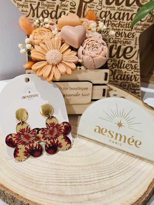 BOUCLES D'OREILLES