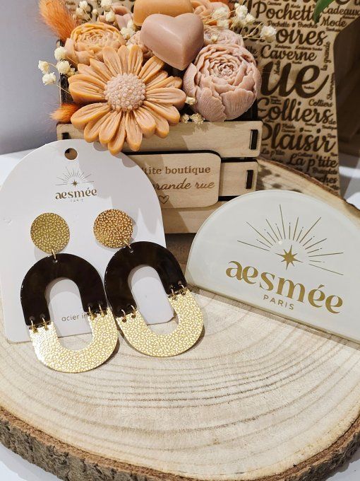 BOUCLES D'OREILLES