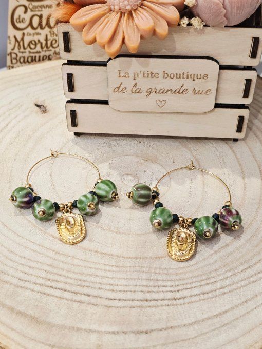 BOUCLES D'OREILLES