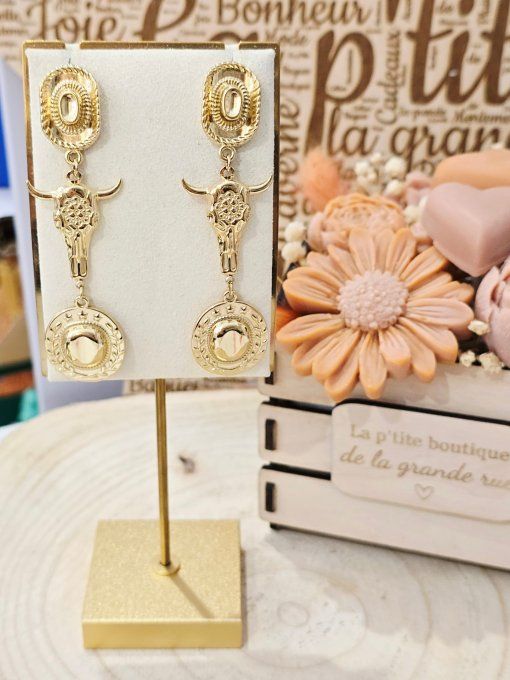 BOUCLES D'OREILLES