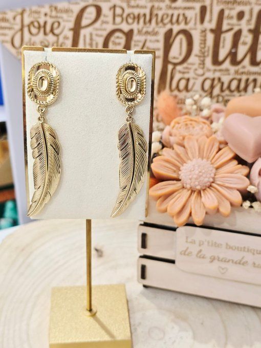 BOUCLES D'OREILLES