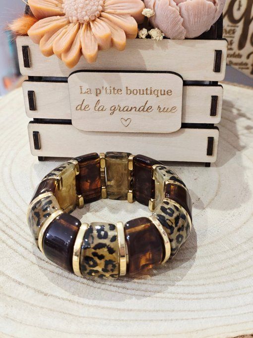 BRACELET