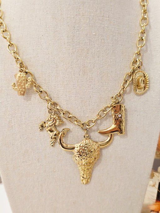 COLLIER