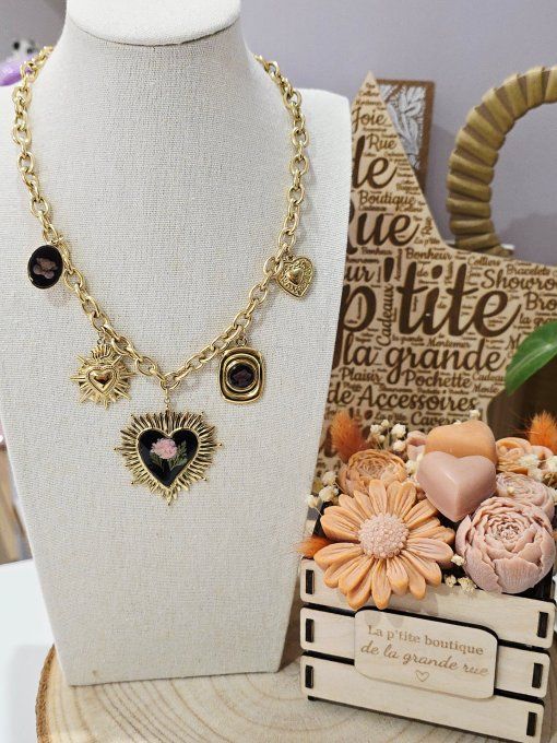 COLLIER
