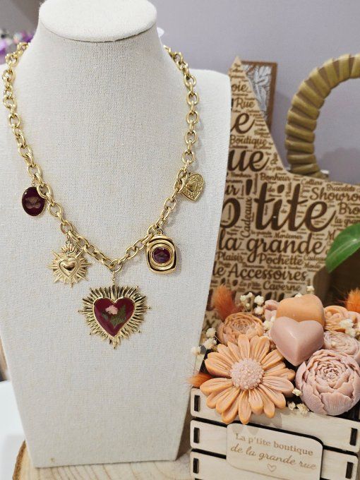 COLLIER
