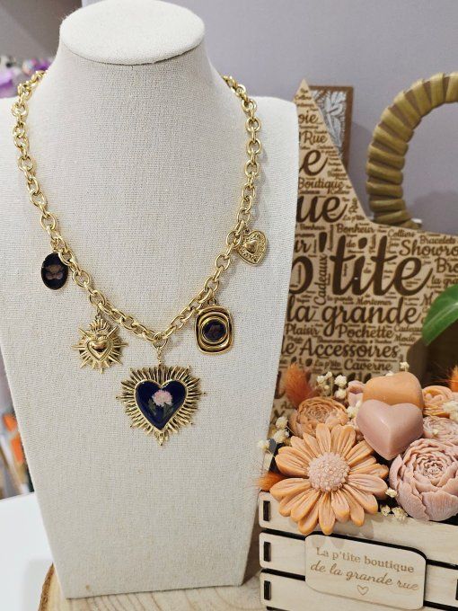 COLLIER