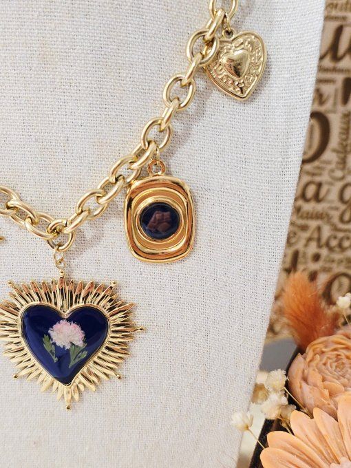 COLLIER