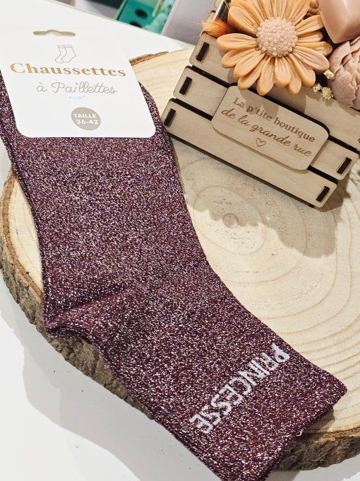 CHAUSSETTES