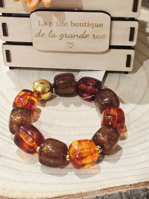BRACELET