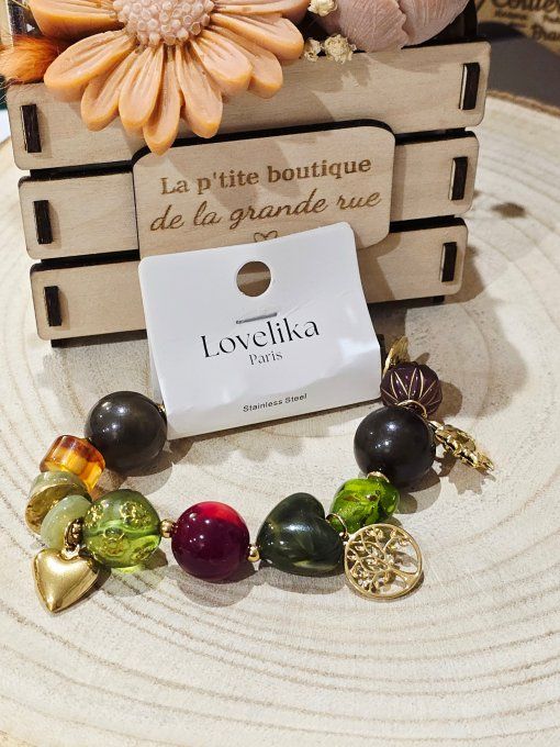 BRACELET