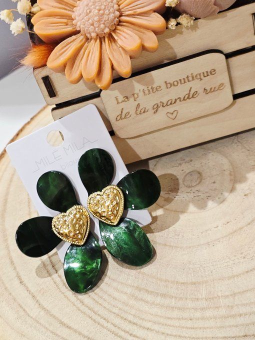 BOUCLES D'OREILLES