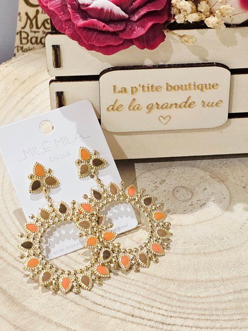 BOUCLES D'OREILLES