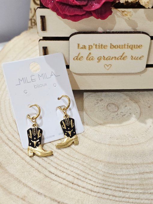 BOUCLES D'OREILLES
