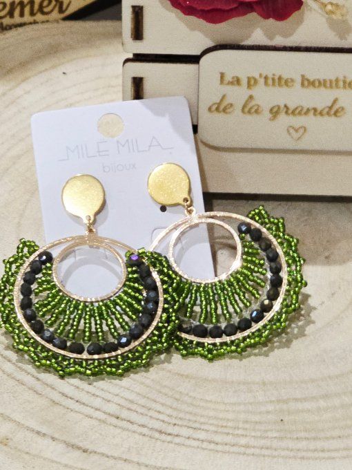 BOUCLES D'OREILLES