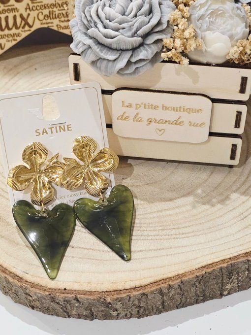 BOUCLES D'OREILLES