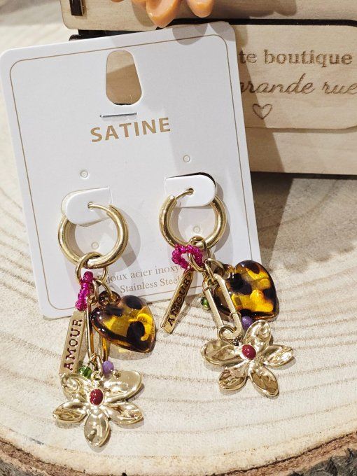 BOUCLES D'OREILLES