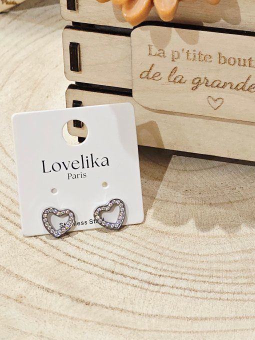 BOUCLES D'OREILLES