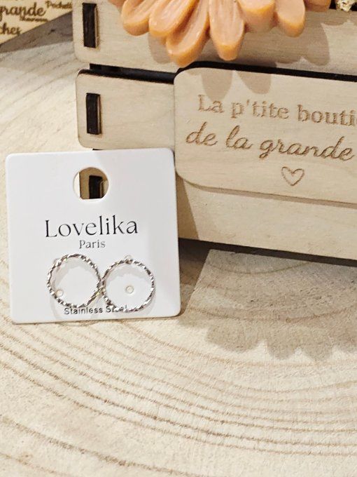 BOUCLES D'OREILLES