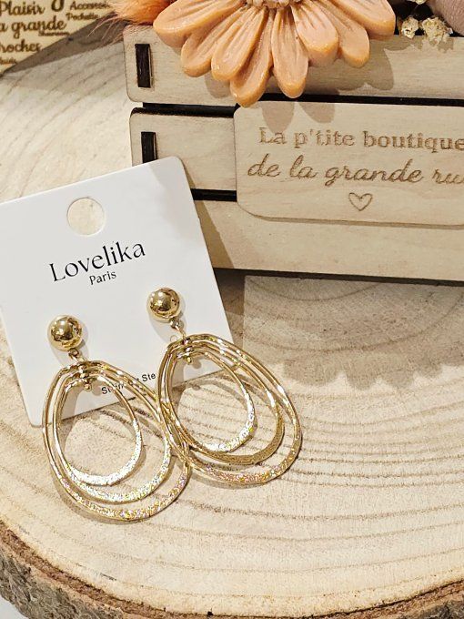 BOUCLES D'OREILLES