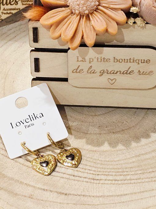 BOUCLES D'OREILLES