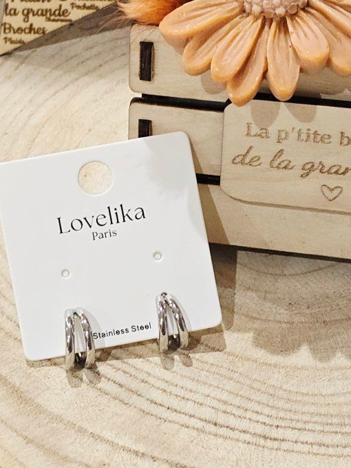 BOUCLES D'OREILLES