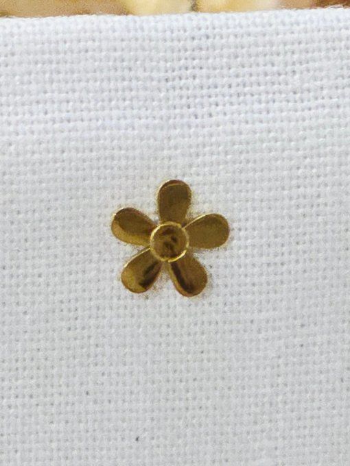 CLOU A L'UNITE MILE MILA