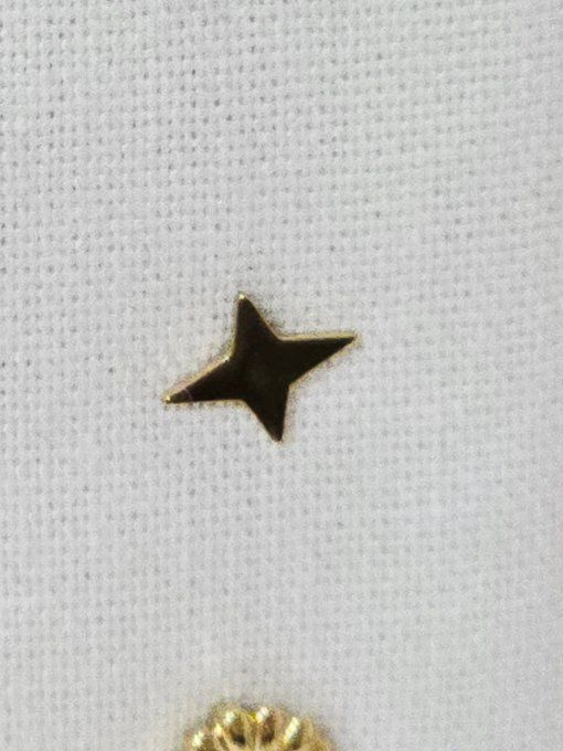 CLOU A L'UNITE MILE MILA