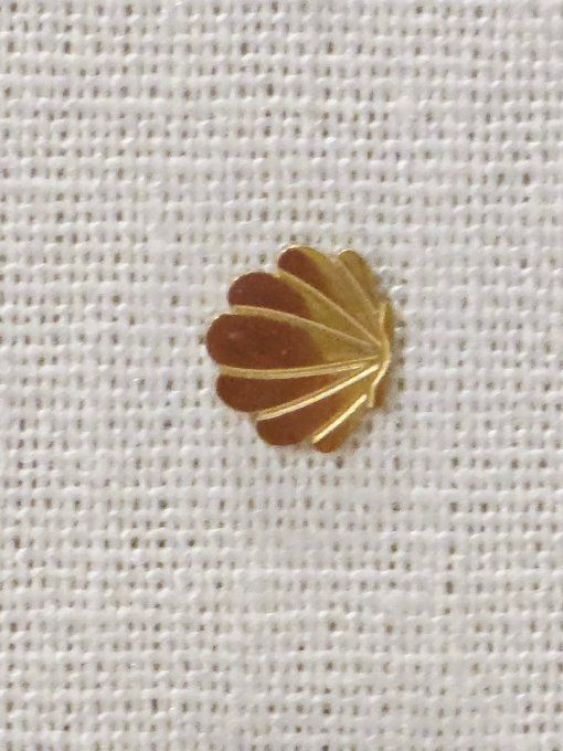 CLOU A L'UNITE MILE MILA