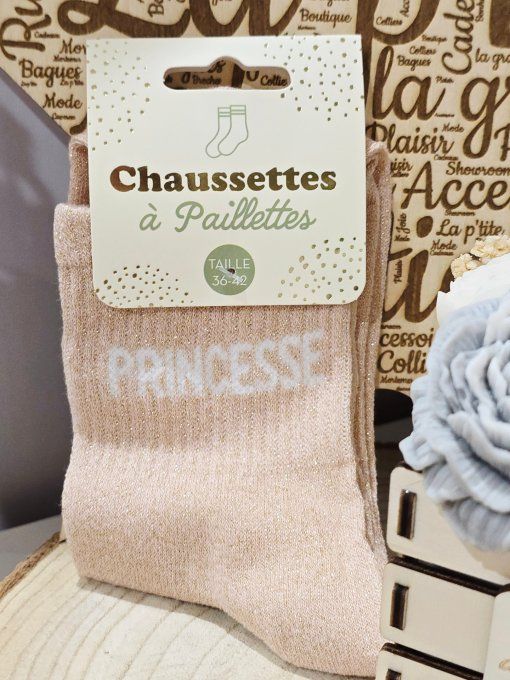 CHAUSSETTES