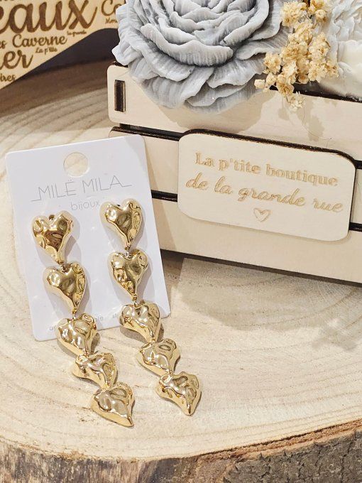 BOUCLES D'OREILLES