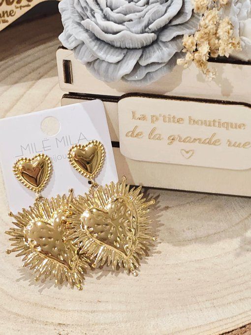 BOUCLES D'OREILLES