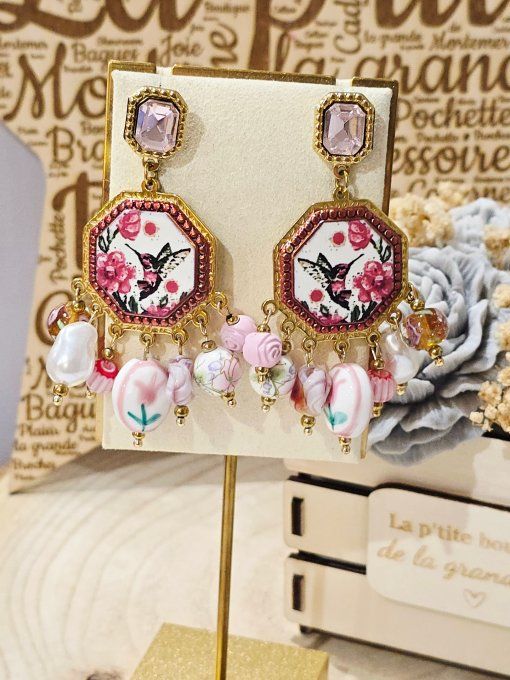 BOUCLES D'OREILLES