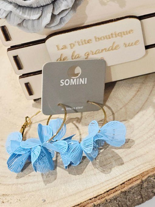 BOUCLES D'OREILLES