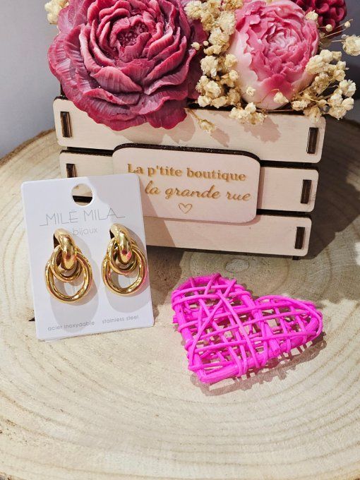 BOUCLES D'OREILLES