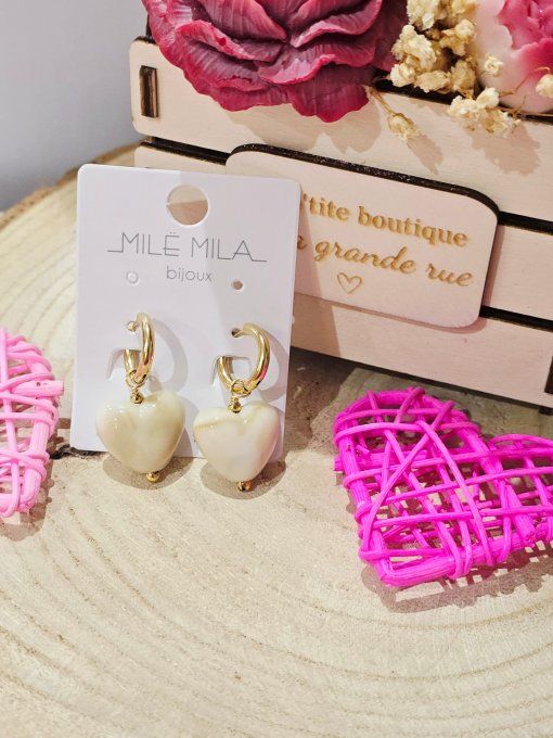 BOUCLES D'OREILLES