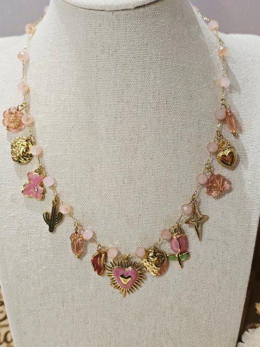 COLLIER