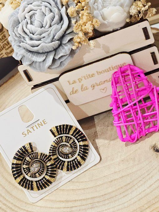 BOUCLES D'OREILLES