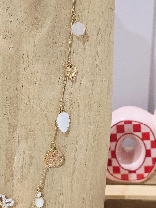COLLIER