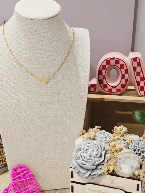 COLLIER