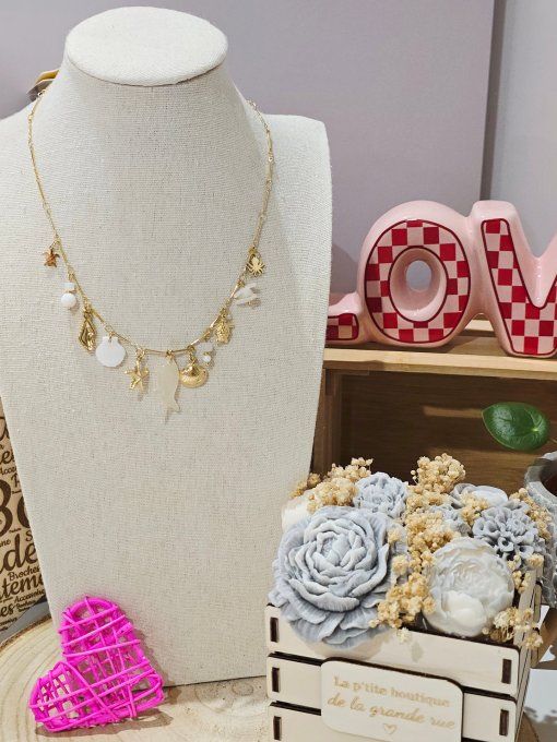 COLLIER