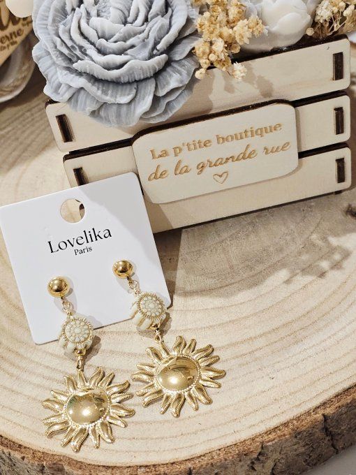 BOUCLES D'OREILLES