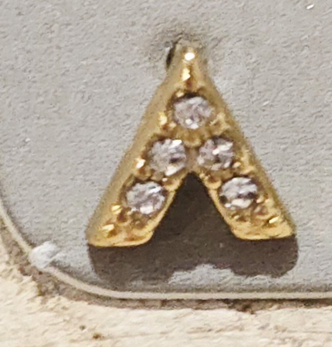 CLOUS A VIS A L'UNITE