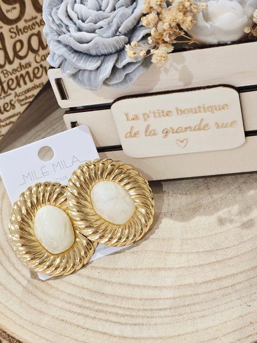 BOUCLES D'OREILLES