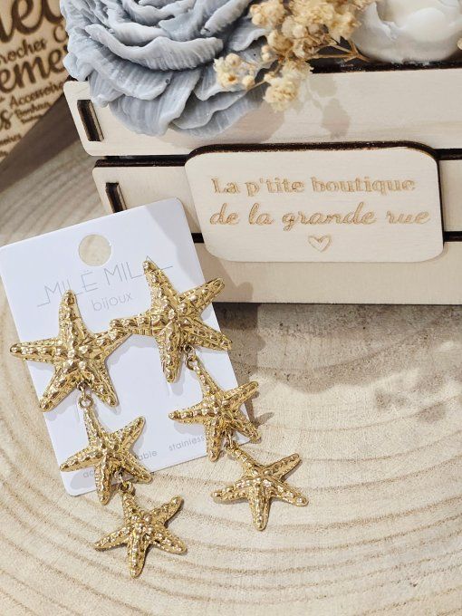BOUCLES D'OREILLES