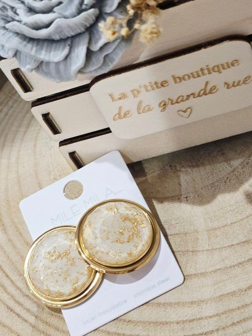 BOUCLES D'OREILLES