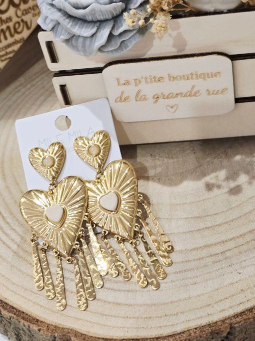 BOUCLES D'OREILLES