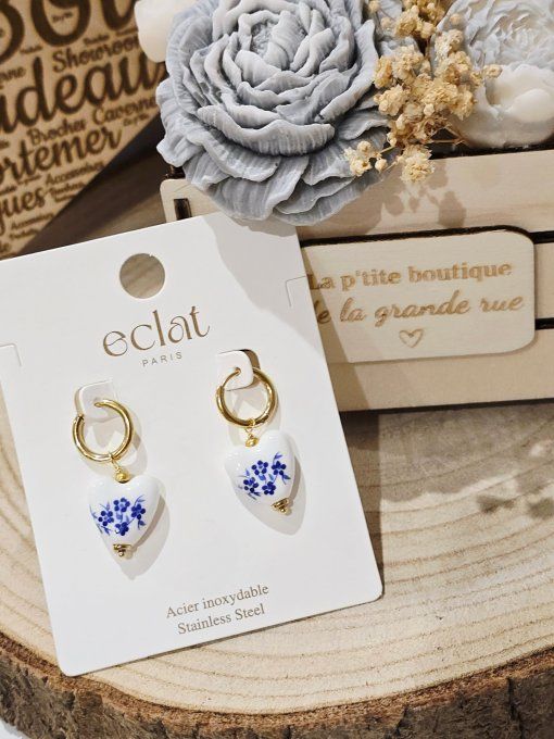 BOUCLES D'OREILLES