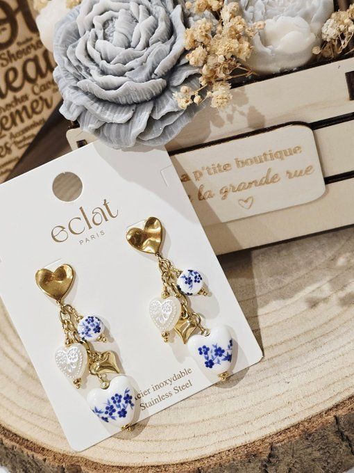 BOUCLES D'OREILLES